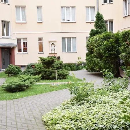 Appartamento Cozy 30 M Near Uni, Oldtown, Chopin Museum *